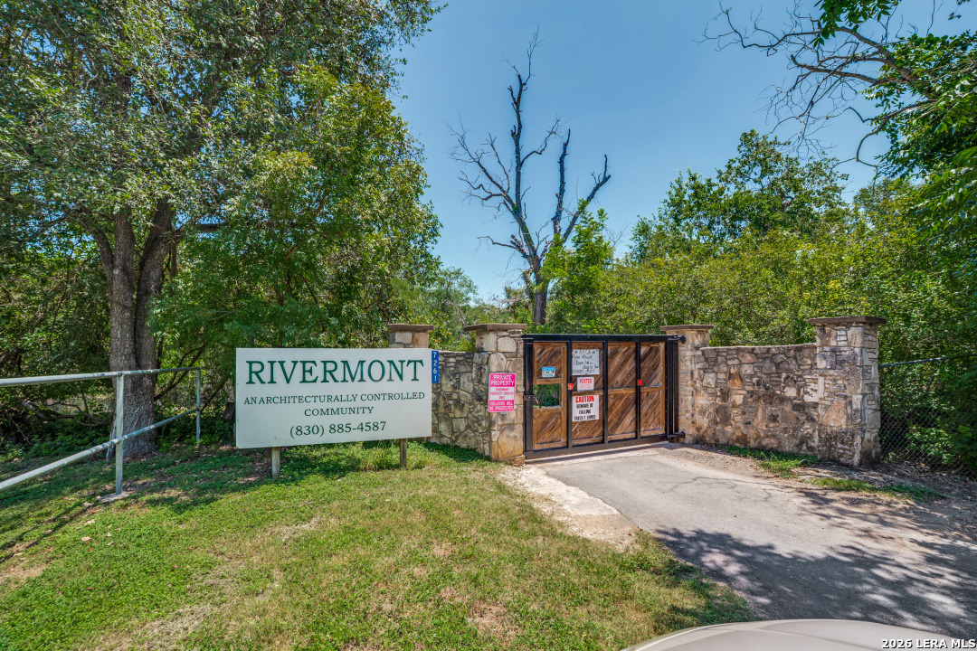 866 DEEP WATER DR, , 78070 — photo 1