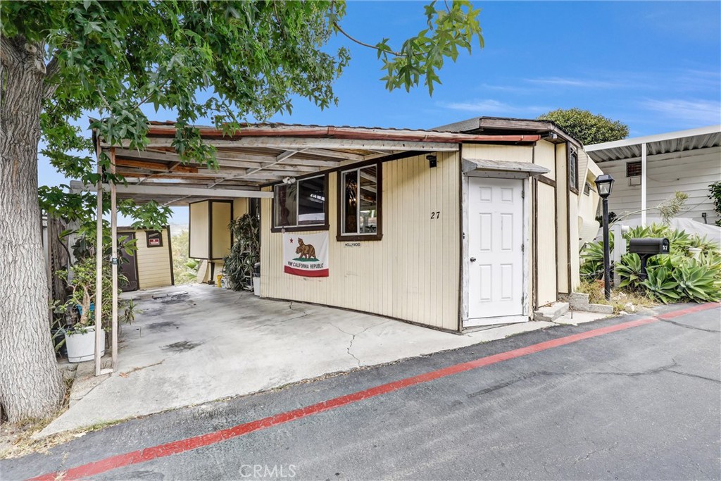 32802 Valle Road 27