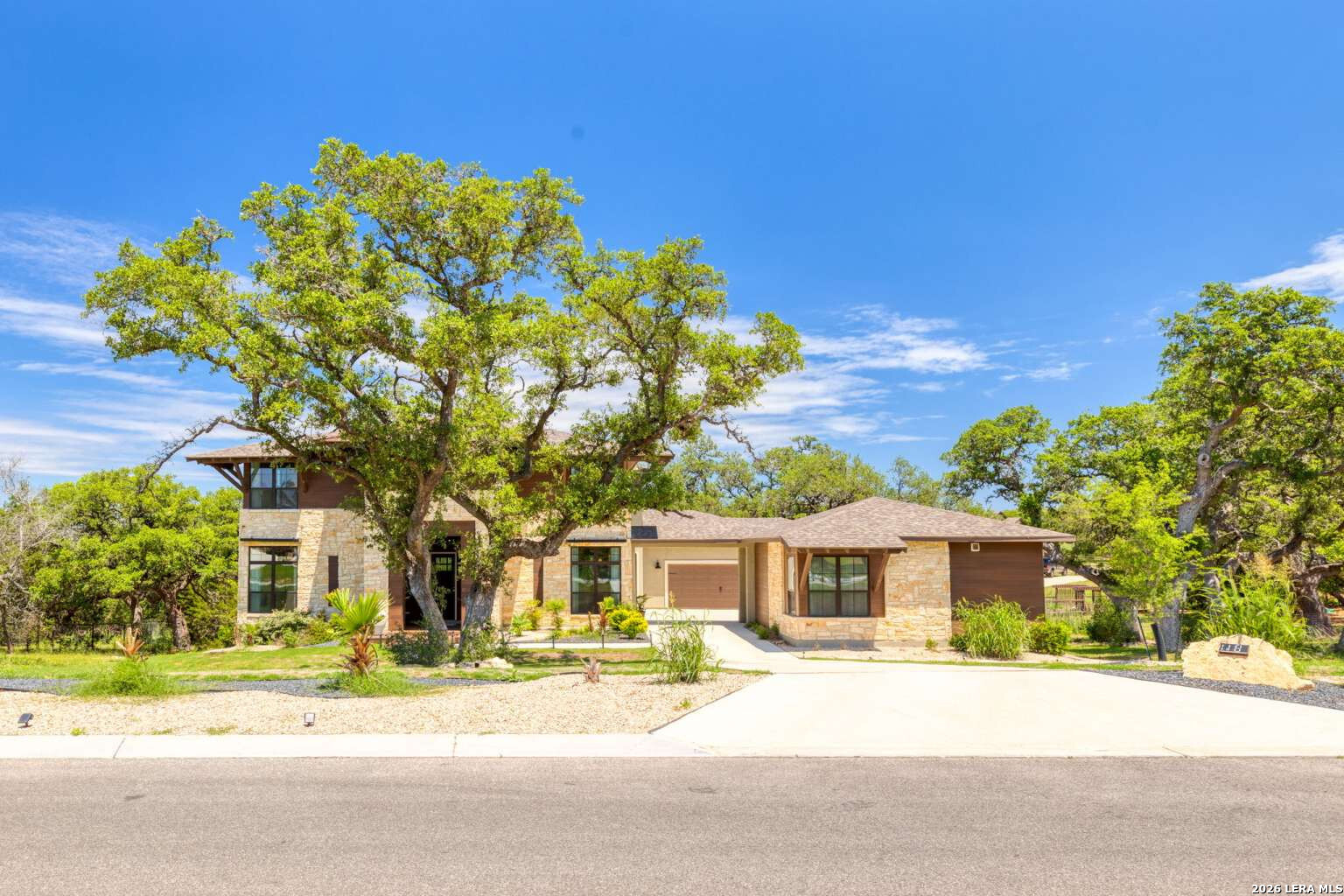 118 MADRONE TRL, Boerne, TX 78006 — photo 1