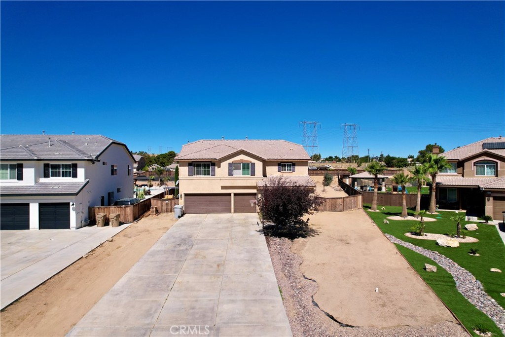 8168 April, Hesperia, CA 92345 — photo 1