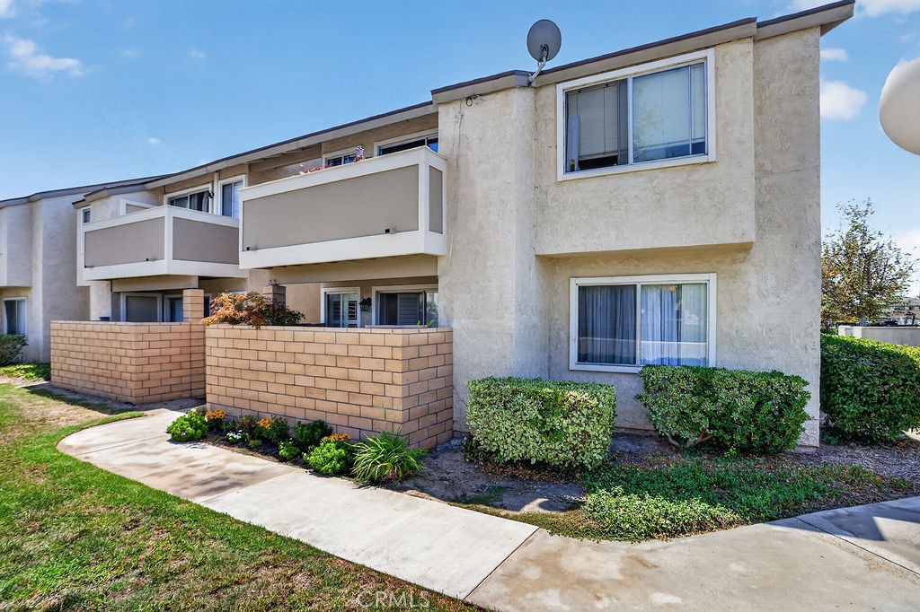 8512 Belmont 31, Cypress, CA 90630 — photo 1