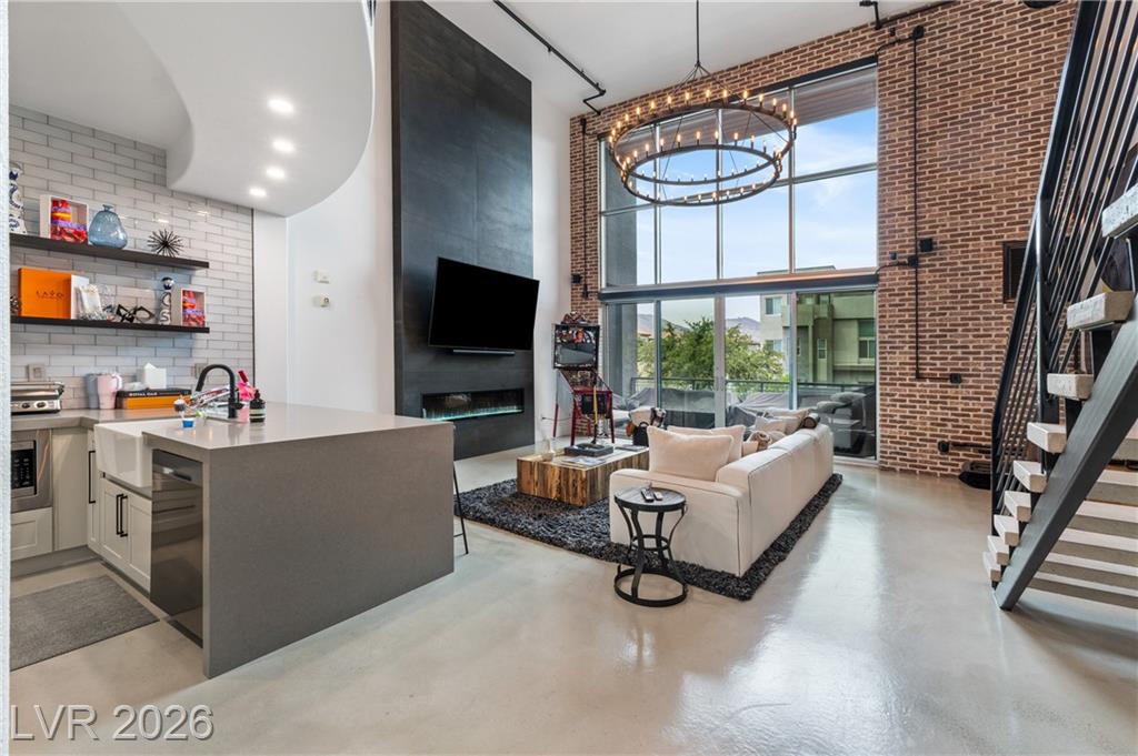 11441 Allerton Park Drive 206, Las Vegas, NV 89135 — photo 1