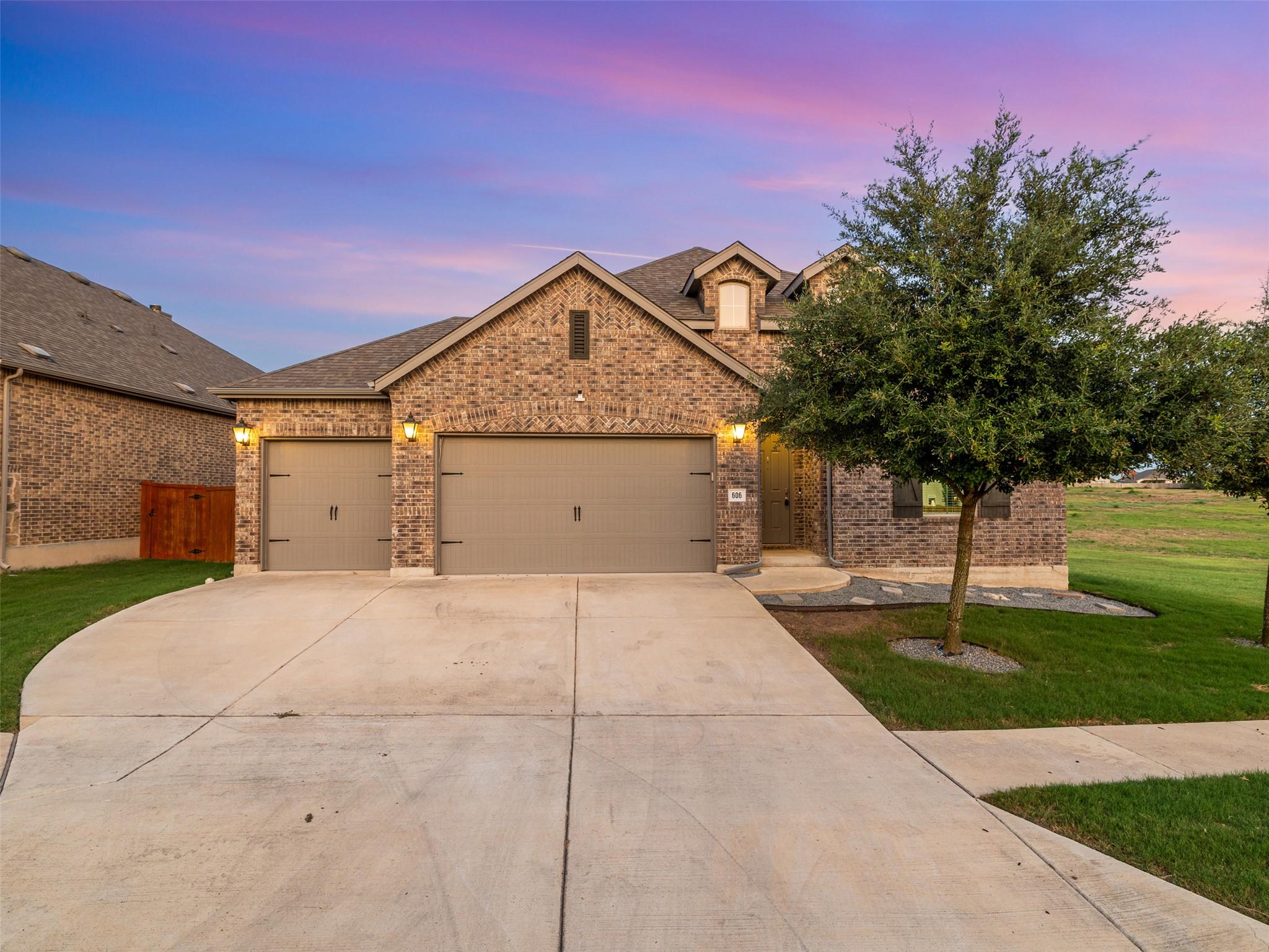 606 Spinnaker, Kyle, TX 78640 — photo 1