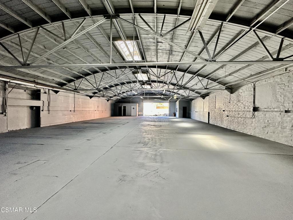 229 S Oxnard