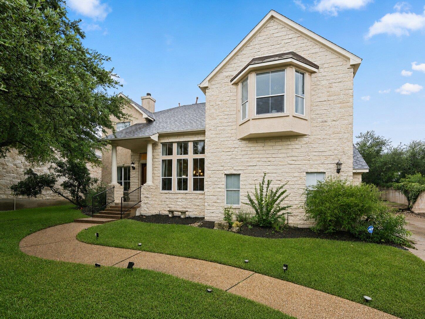 12113  Portobella Dr, Austin, TX 78732 — photo 1