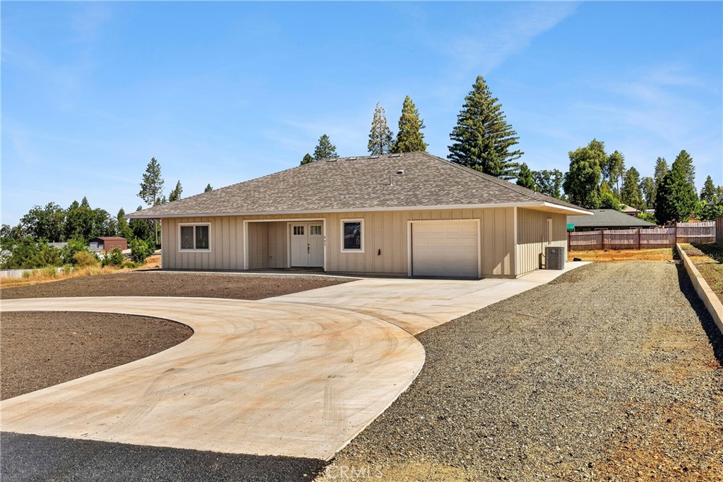 527 Crestwood, Paradise, CA 95969 — photo 1