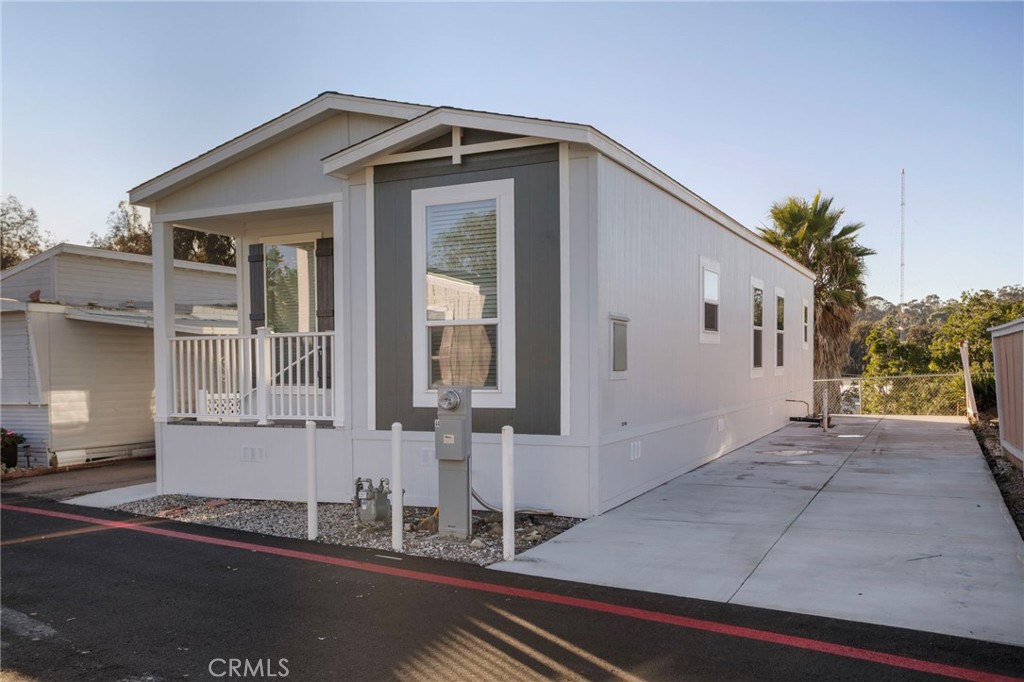 3030 Oceanside Boulevard 44, Oceanside, CA 92504 — photo 1