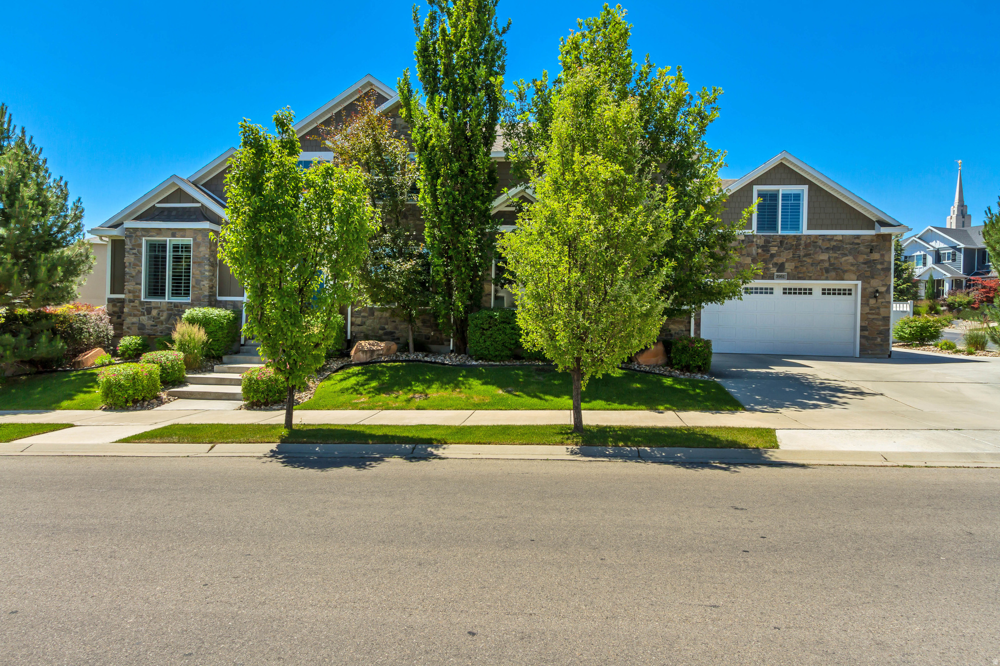 3961 W COASTAL DUNE DR, South Jordan, UT 84009 — photo 1
