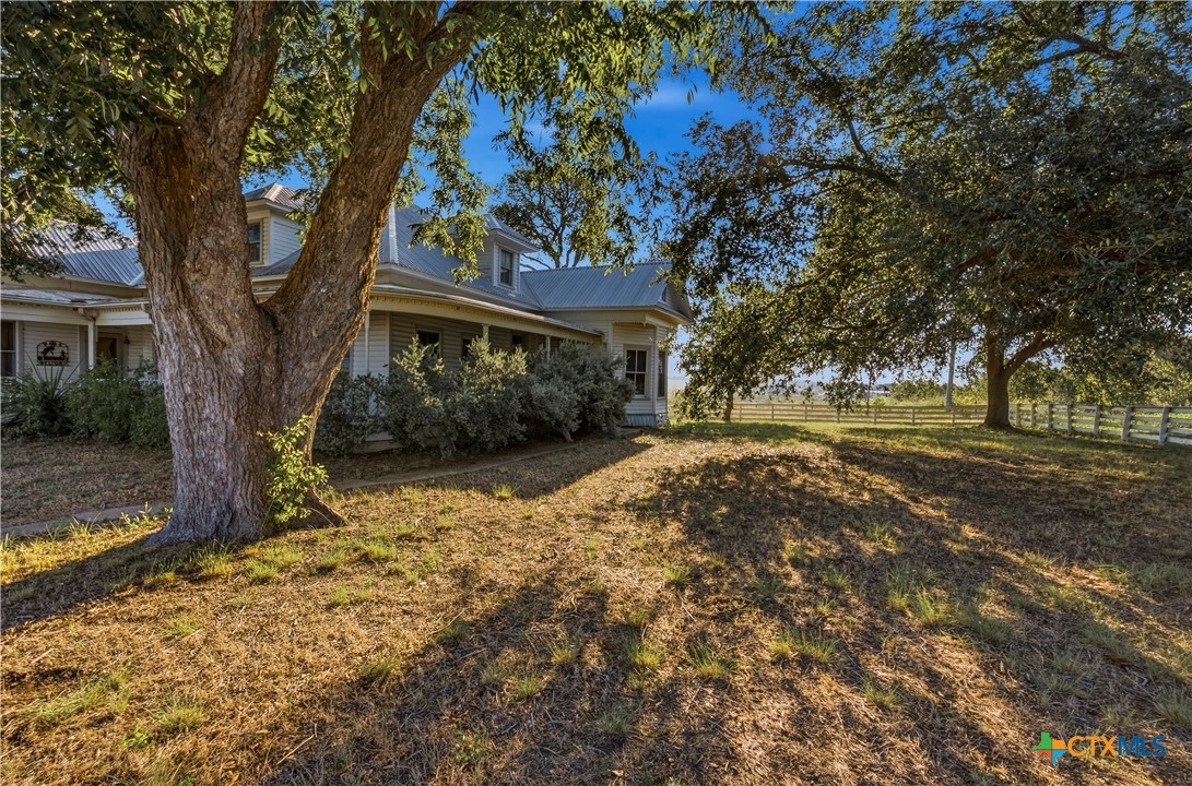 550 Beback Inn, San Marcos, TX 78666 — photo 1