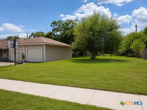 1504 Justice Drive, Port Lavaca, TX 77979 — photo 1