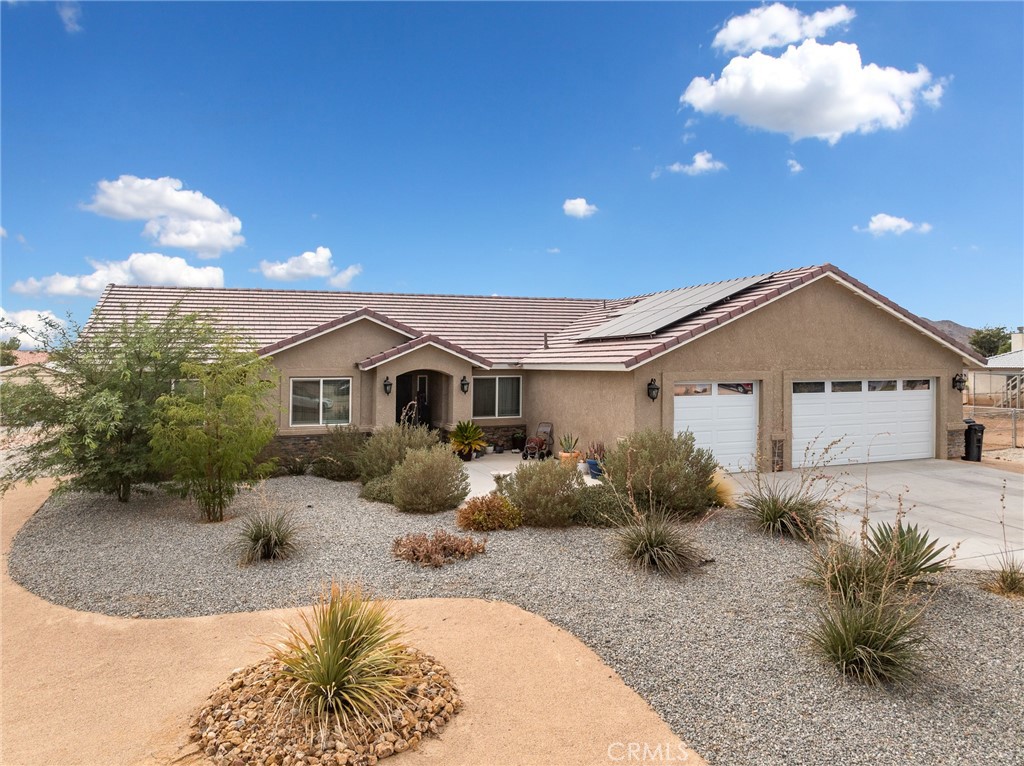 15620 Erie Road, Apple Valley, CA 92307 — photo 1
