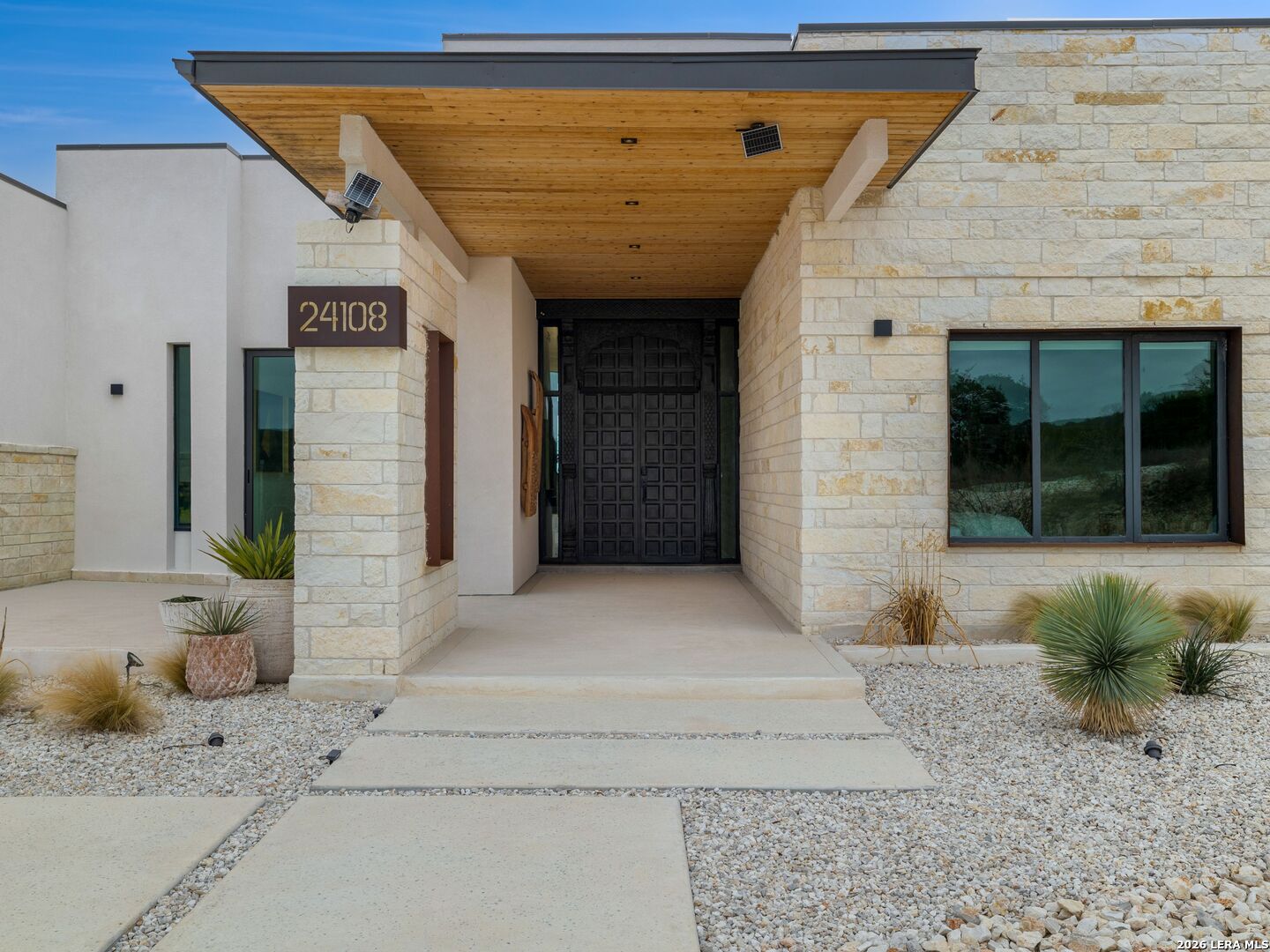 24108 Tres Arroyos, San Antonio, TX 78255 — photo 1
