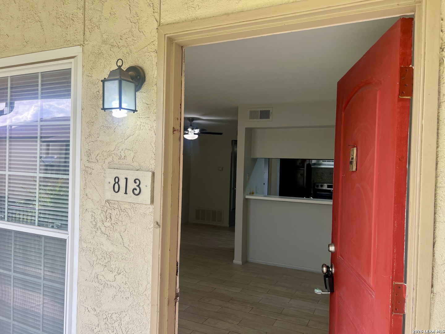 8702 Village Dr, San Antonio, TX 78217 — photo 1