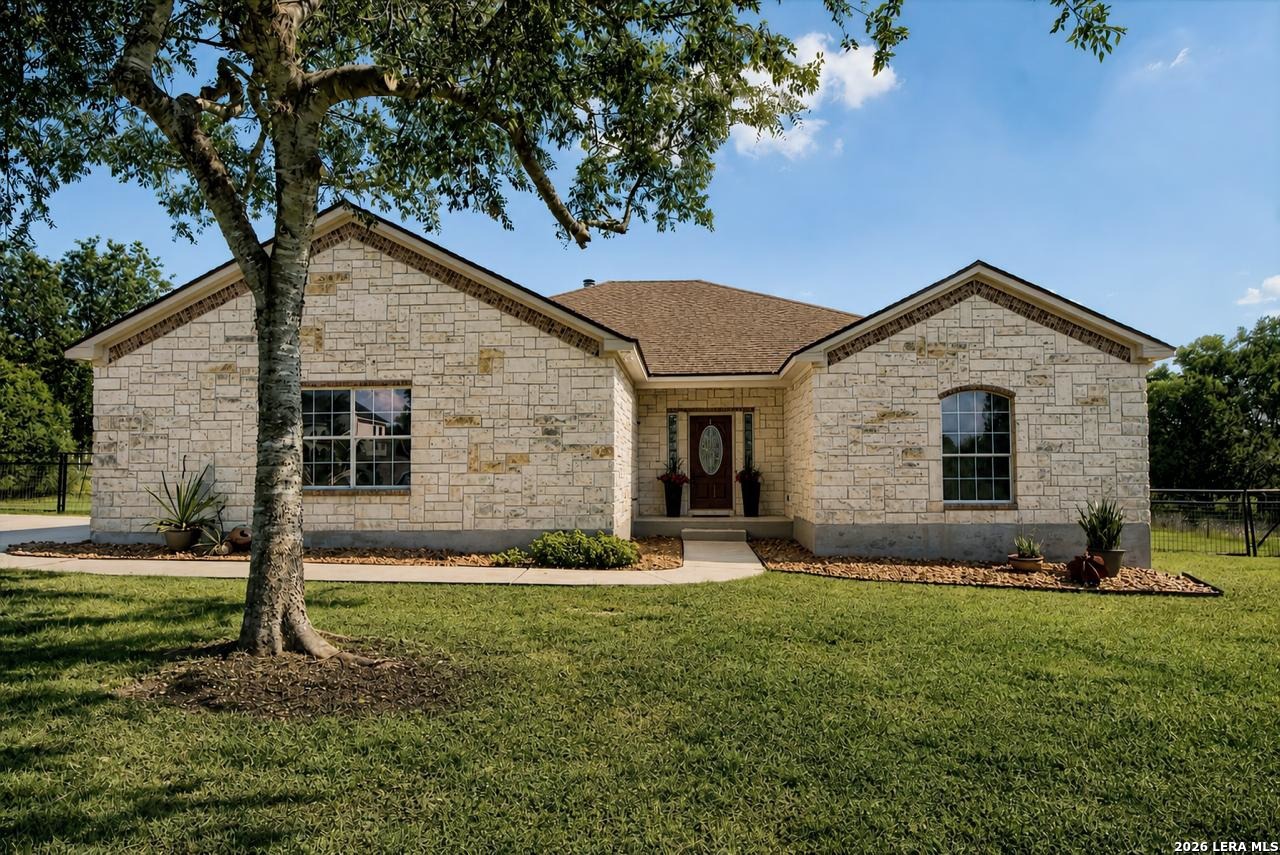 202 LANTANA VW, Spring Branch, TX 78070 — photo 1