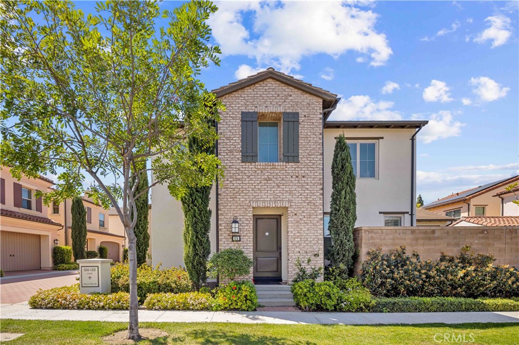 124 Gulfstream, Irvine, CA 92620 — photo 1