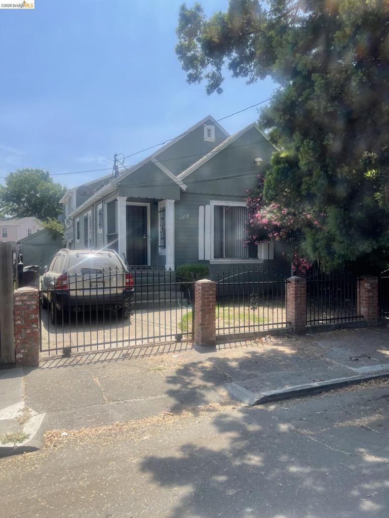 1314 99Th Ave, Oakland, CA 94603 — photo 1