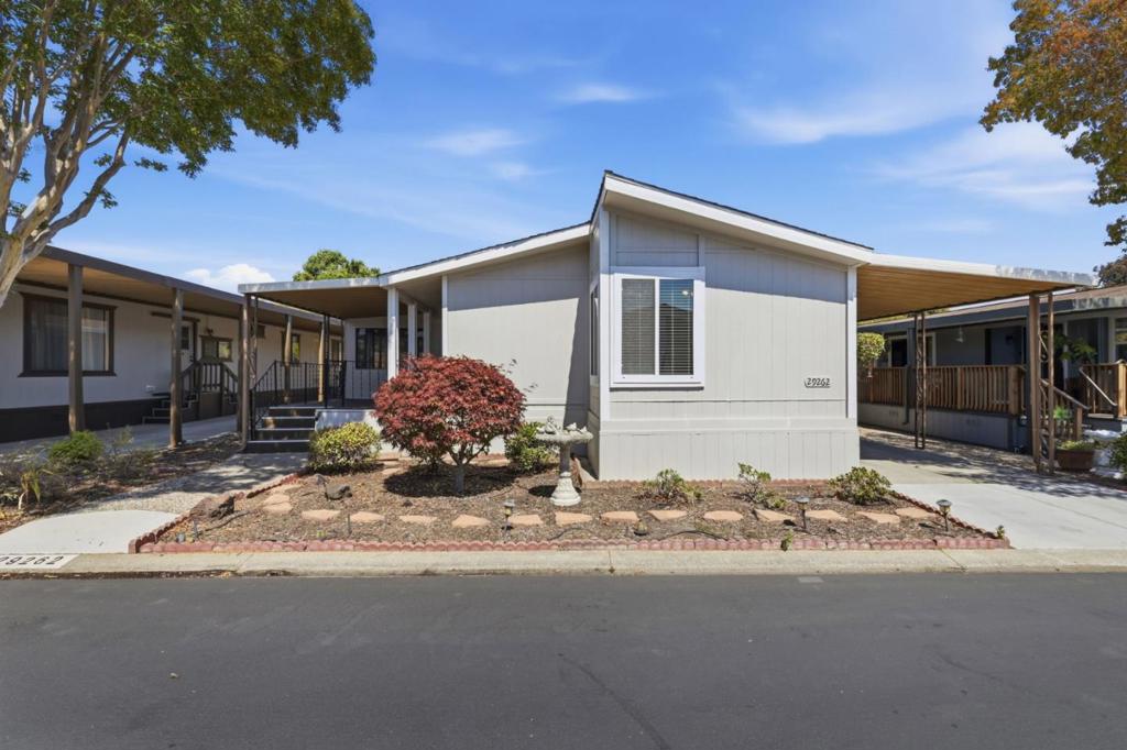 29262 Whalebone Way 349, Hayward, CA 94544 — photo 1