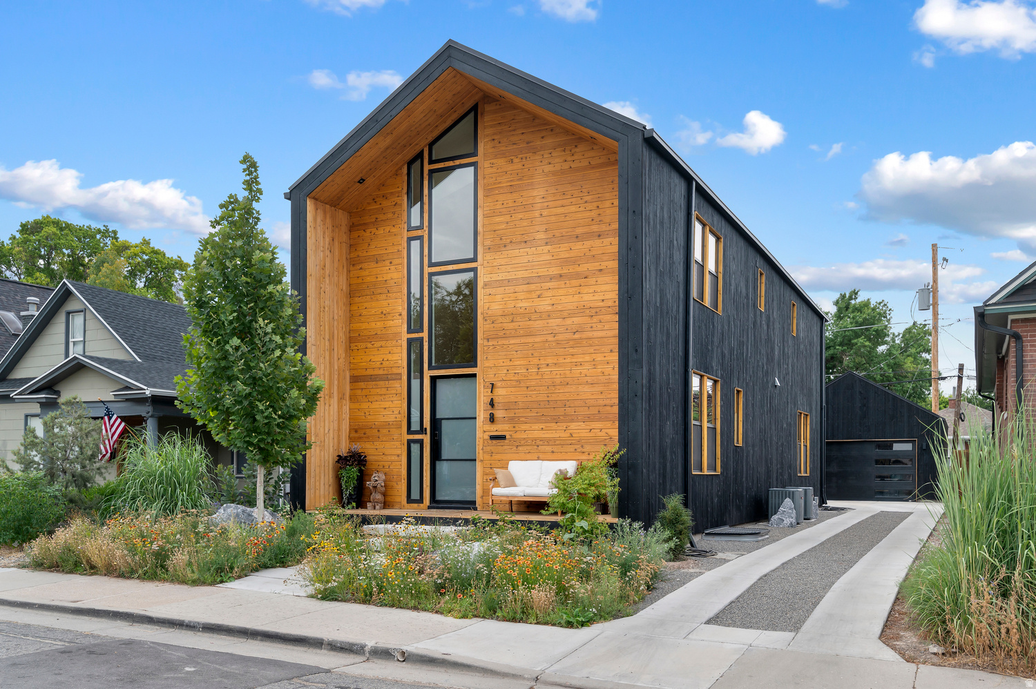 748 E ROOSEVELT AVE, Salt Lake City, UT 84105 — photo 1