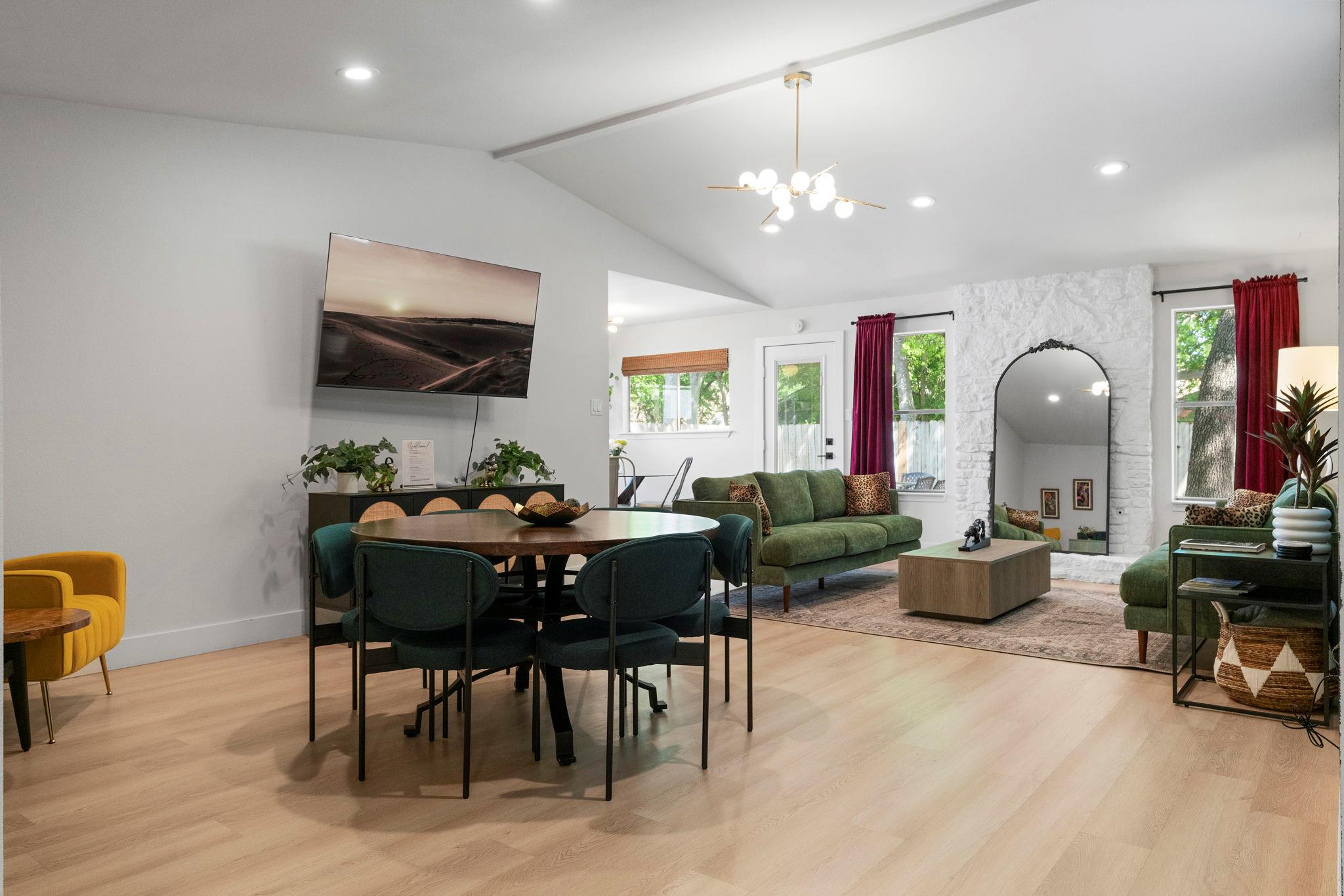7507  Bender Dr, Austin, TX 78749 — photo 1