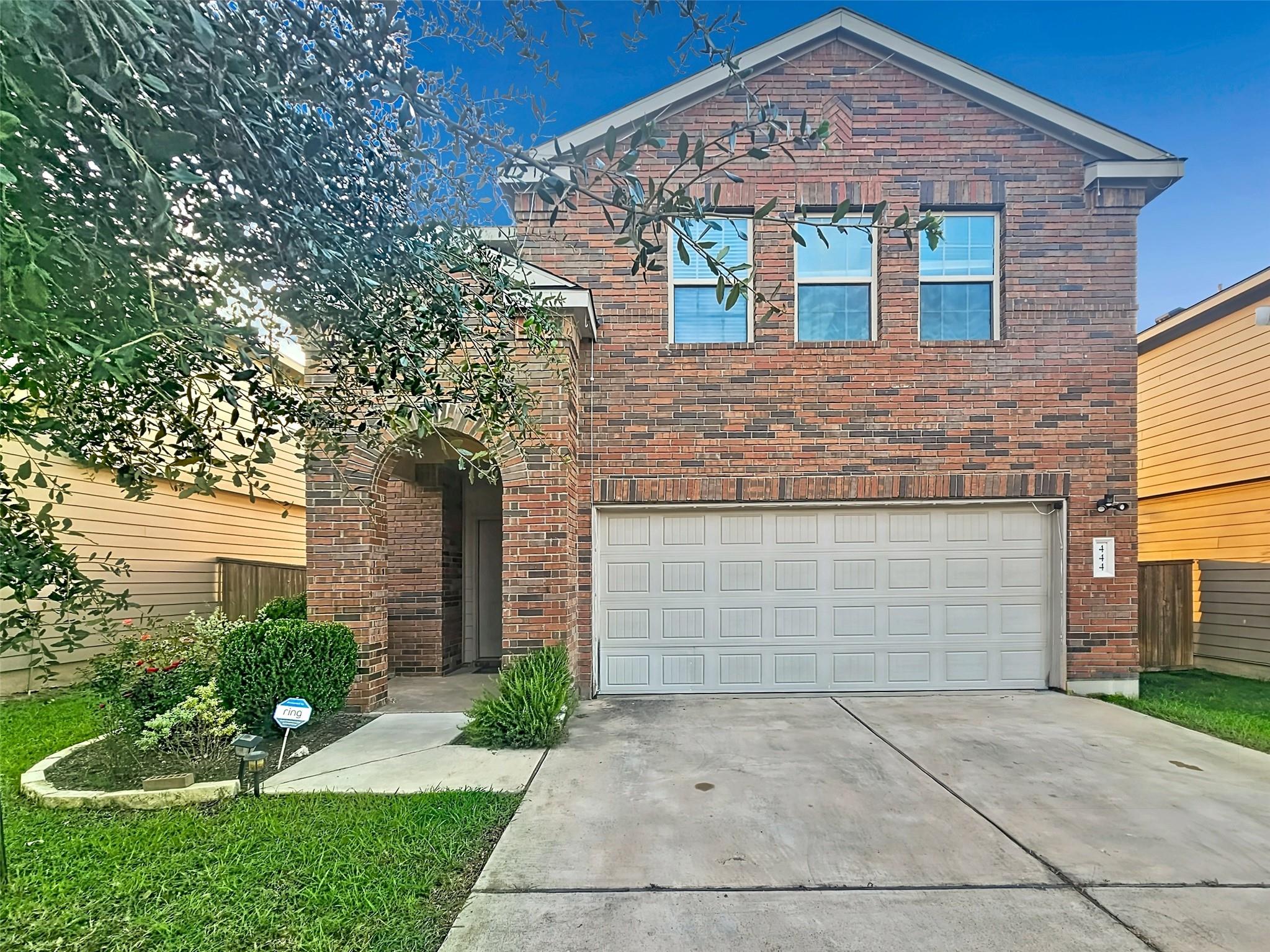 444 Major Lee Ln #14H, Jarrell, TX 76537 — photo 1