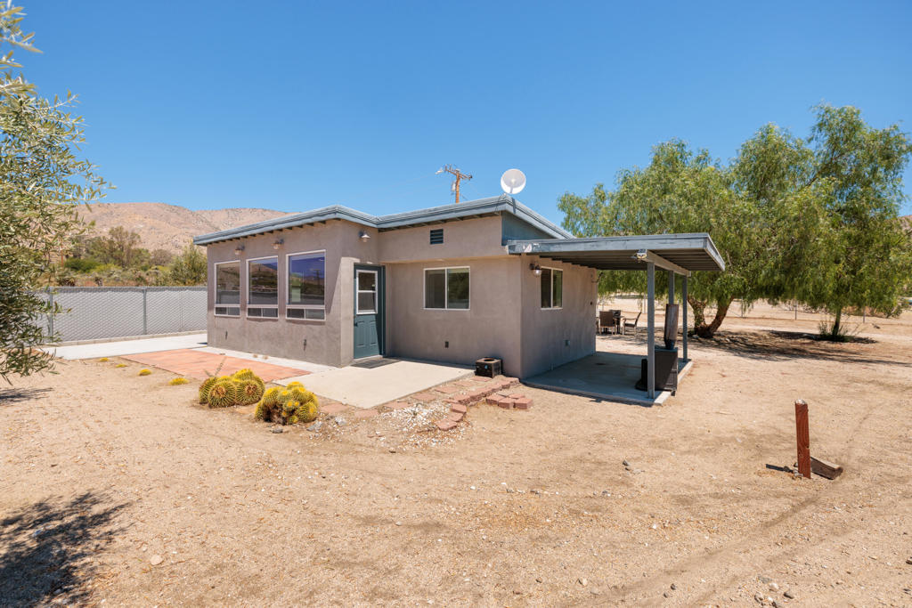 10860 Juniper Avenue, Morongo Valley, CA 92256 — photo 1