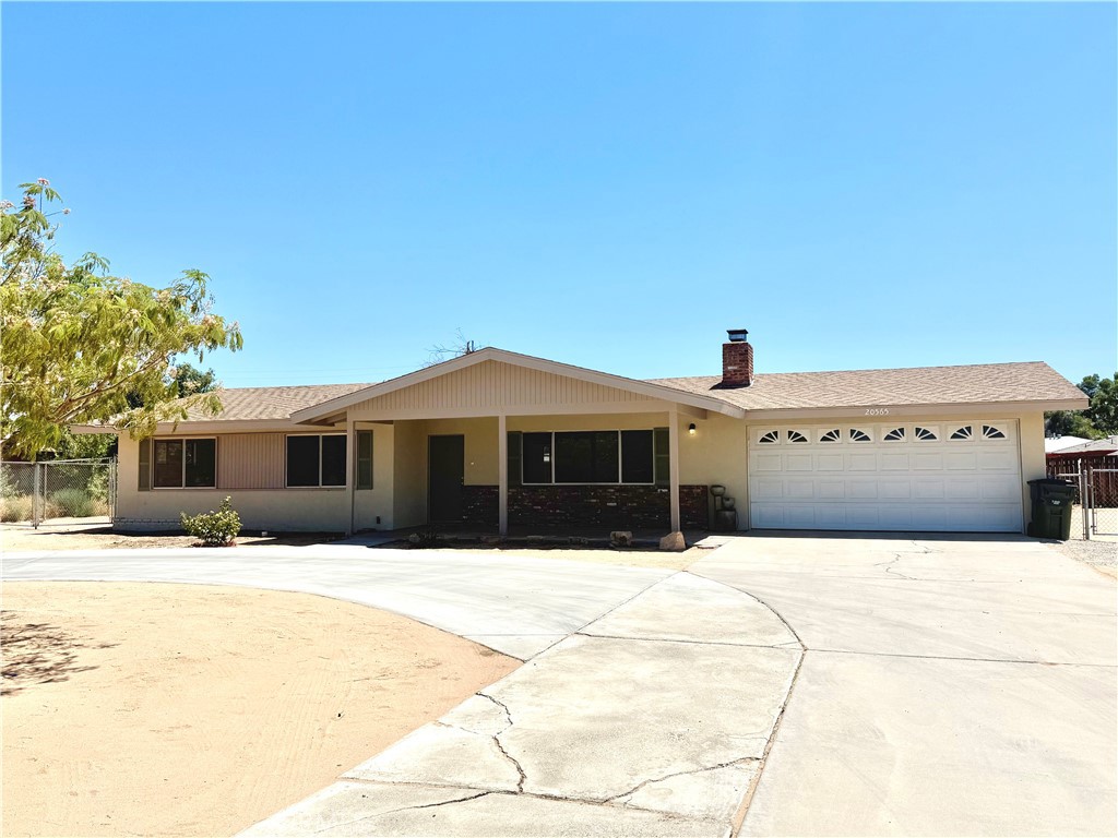 20565 Winona Rd, Apple Valley, CA 92308 — photo 1