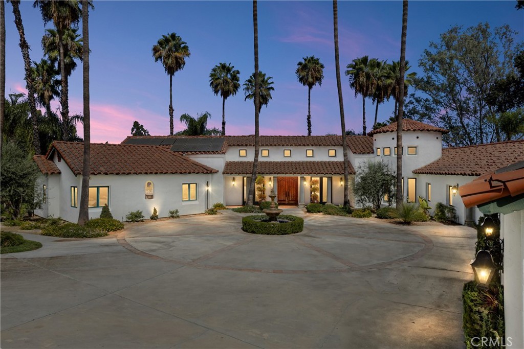 530 W Sunset, Redlands, CA 92373 — photo 1