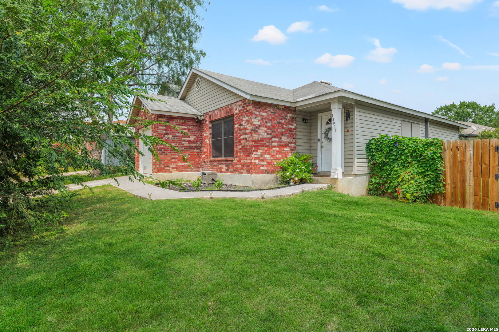 13911 Villa Camino, San Antonio, TX 78233 — photo 1