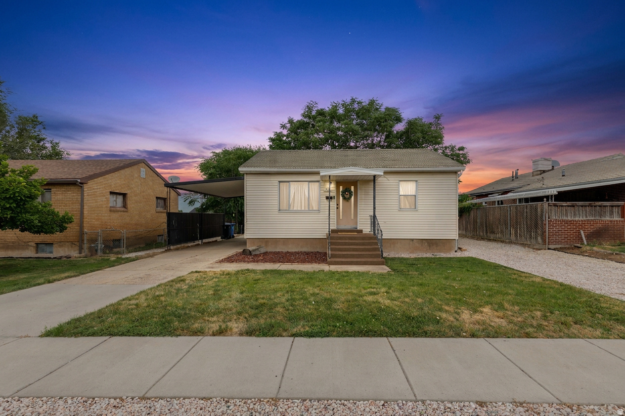 186 W 4800 S, Washington Terrace, UT 84405 — photo 1