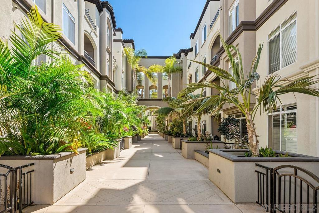 4165 Executive F304, La Jolla, CA 92037 — photo 1