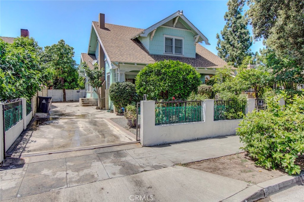 306 S Birch, Santa Ana, CA 92701 — photo 1