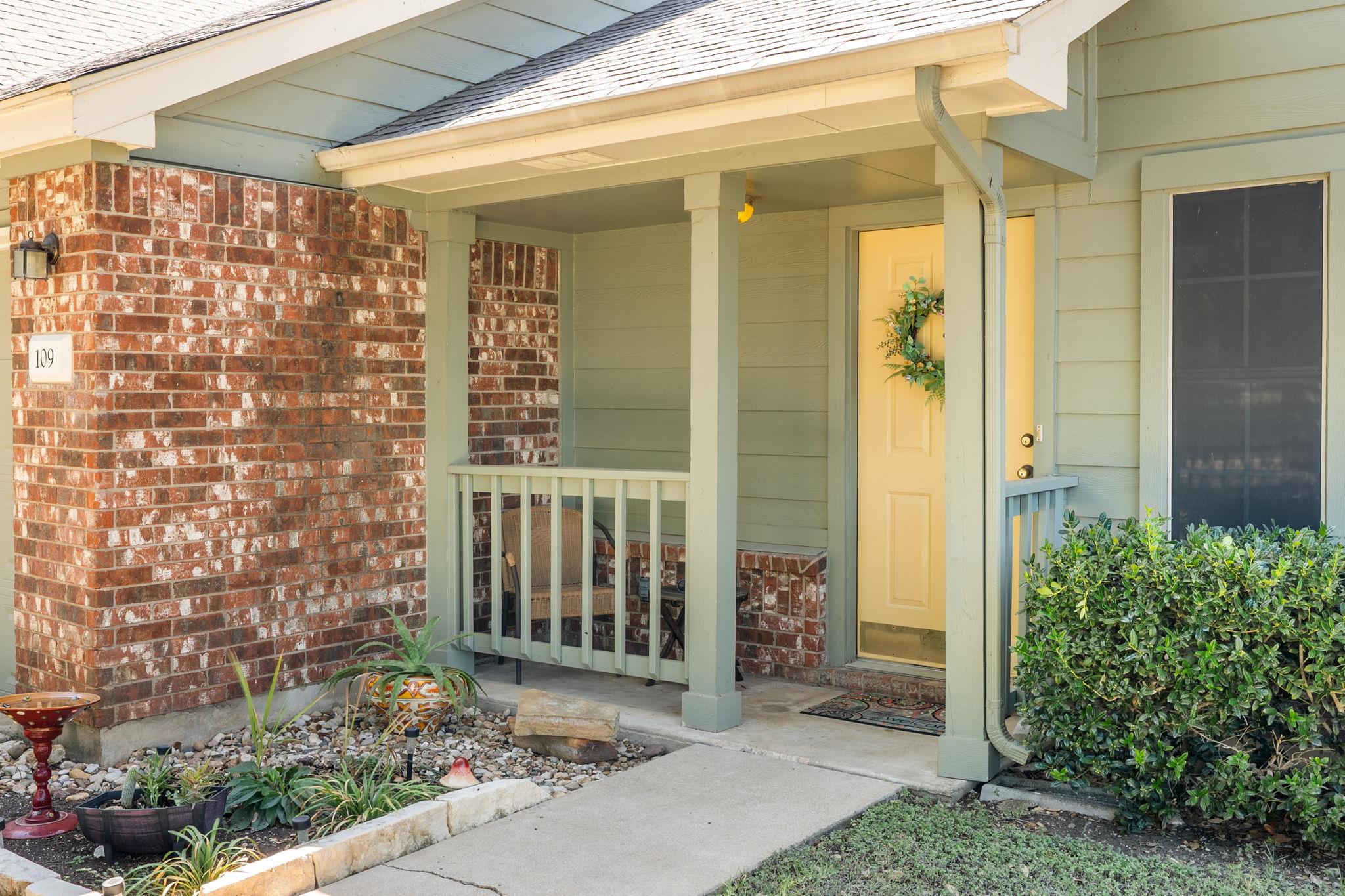 109 Prairie Springs Cv, Georgetown, TX 78626 — photo 1