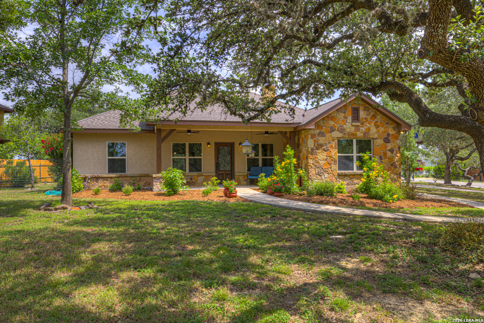 737 LA PALOMA DR, Canyon Lake, TX 78133 — photo 1