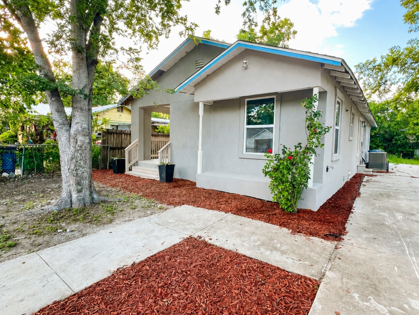 839 JEAN ST, San Antonio, TX 78207 — photo 1