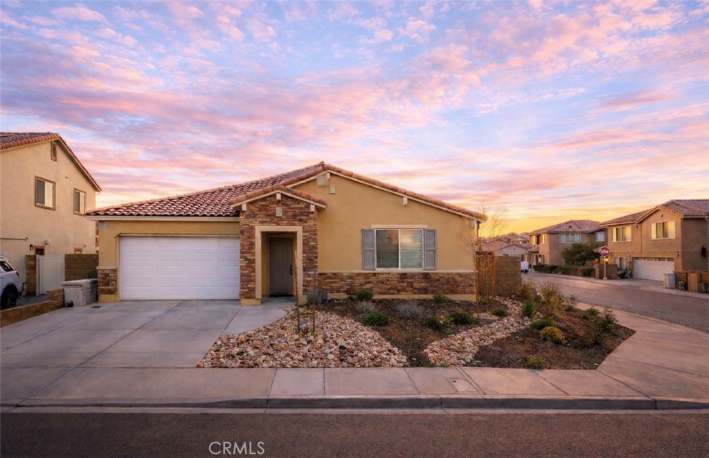 12942 Carlsbad, Hesperia, CA 92344 — photo 1