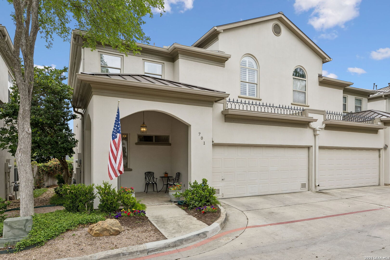 8127 N New Braunfels, San Antonio, TX 78209 — photo 1