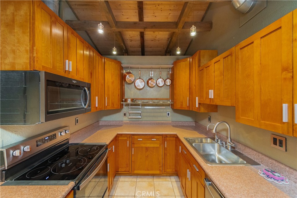1000 W Macarthur Boulevard 13, Santa Ana, CA 92707 — photo 1