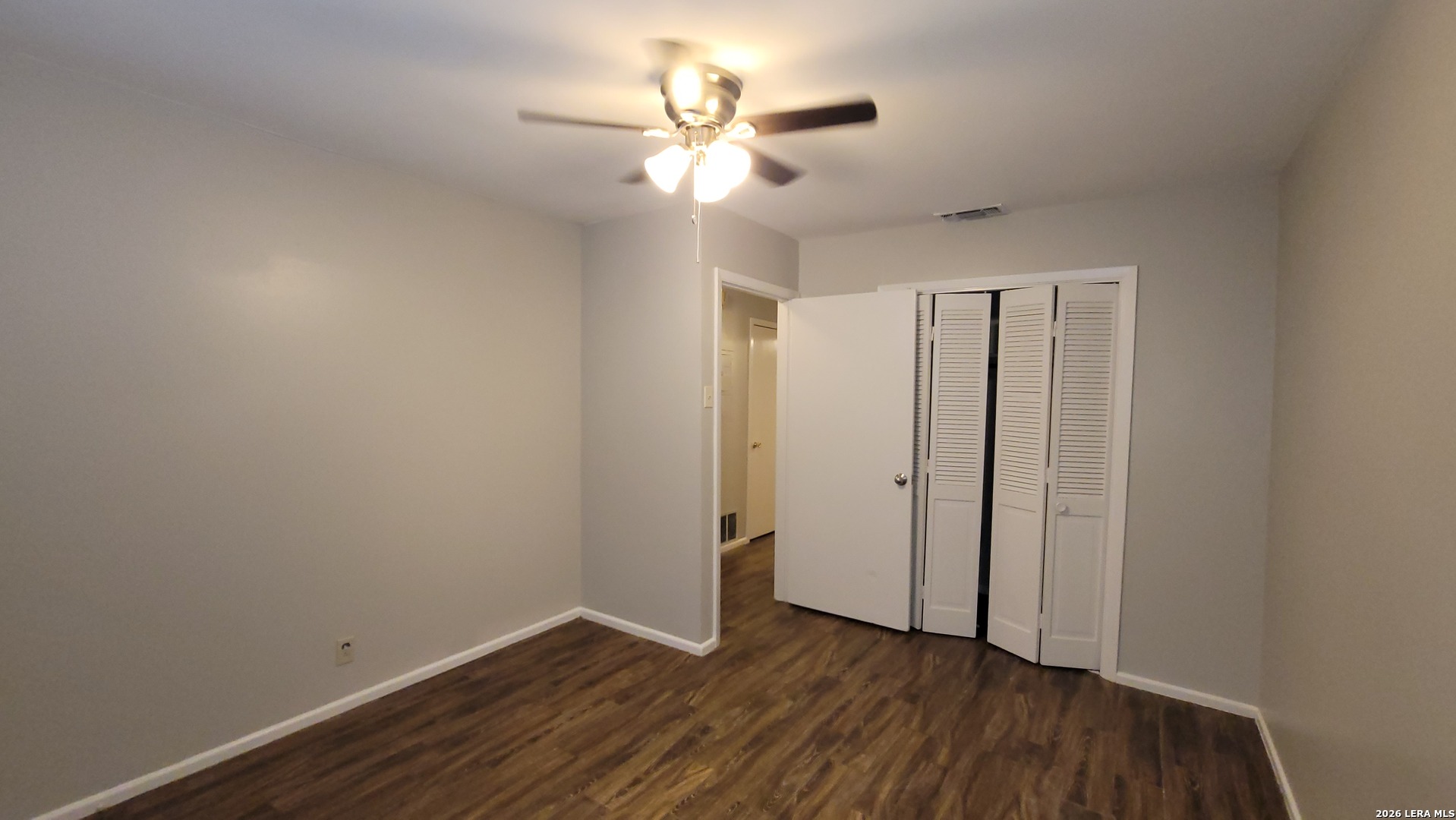 521/523 Southtrail Drive, , 78216 — photo 1