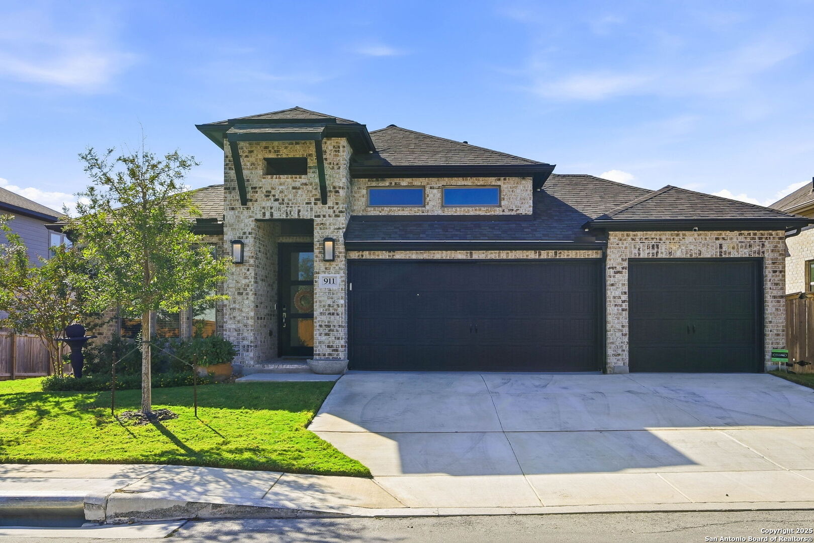 911 Swenson, San Antonio, TX 78245 — photo 1