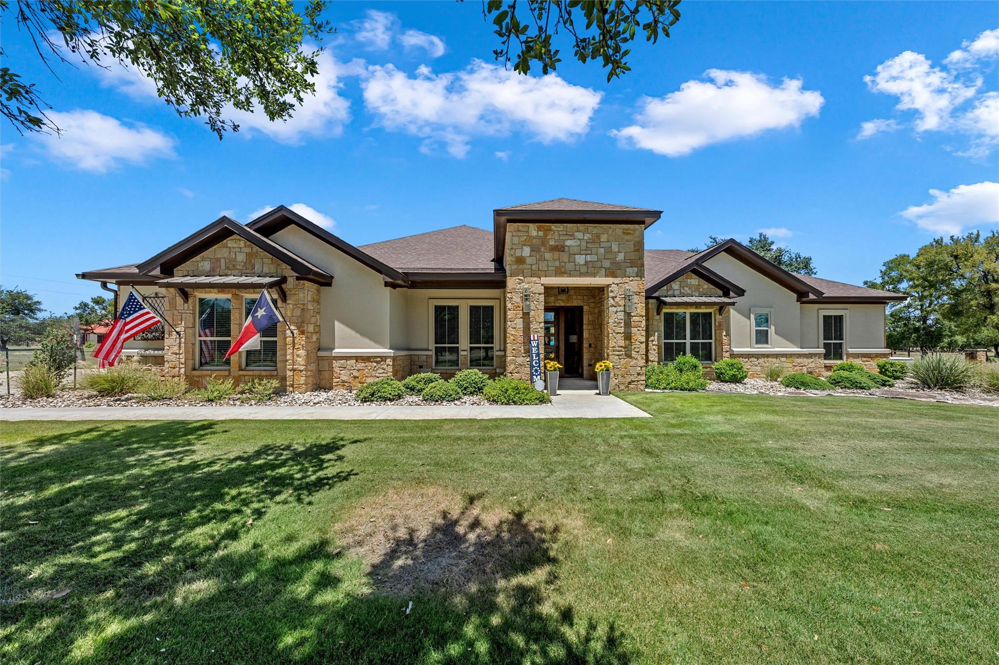 1614 Cheyenne, Salado, TX 76571 — photo 1