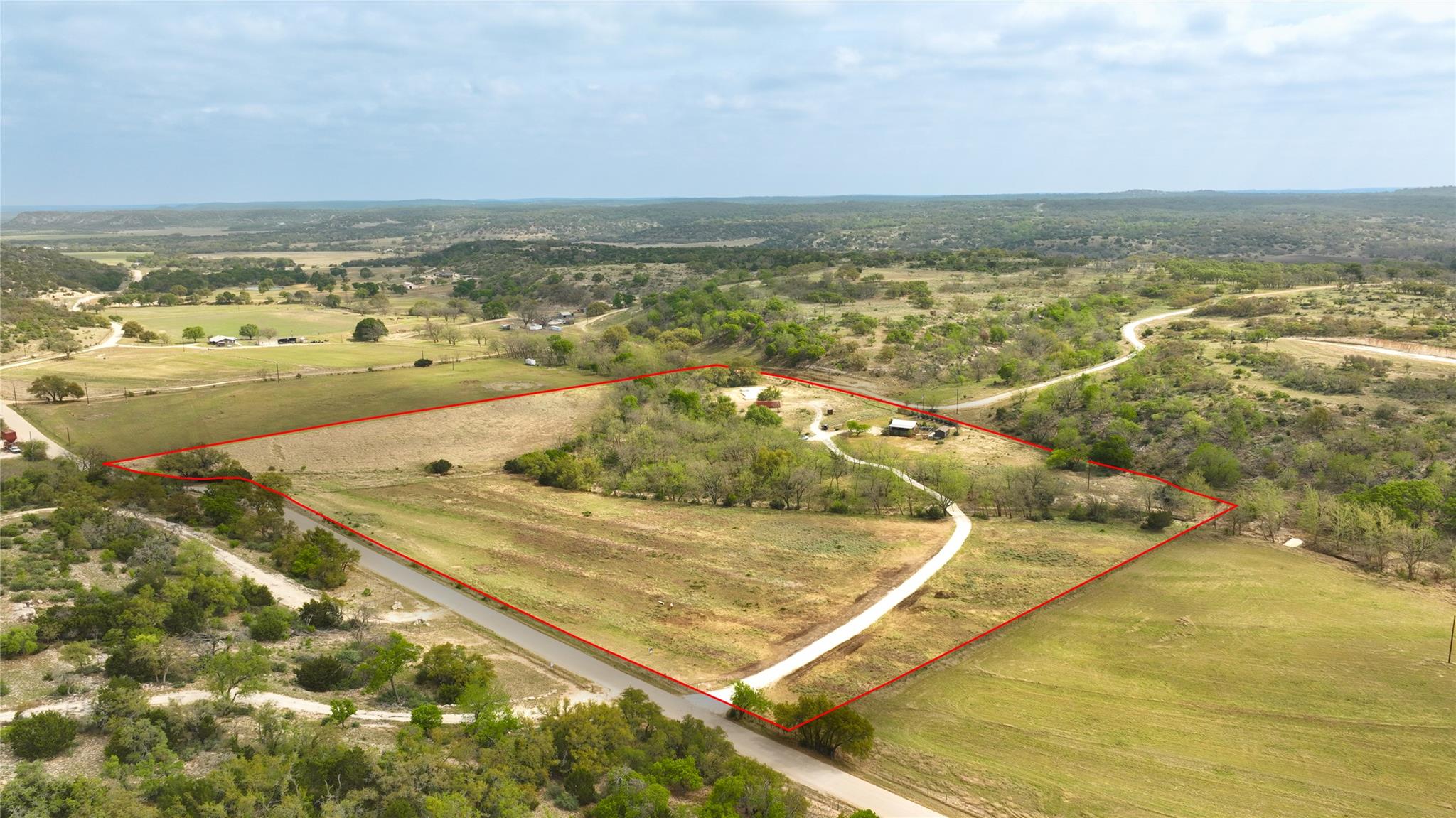 6980 Doss Spring Creek, Fredericksburg, TX 78624 — photo 1