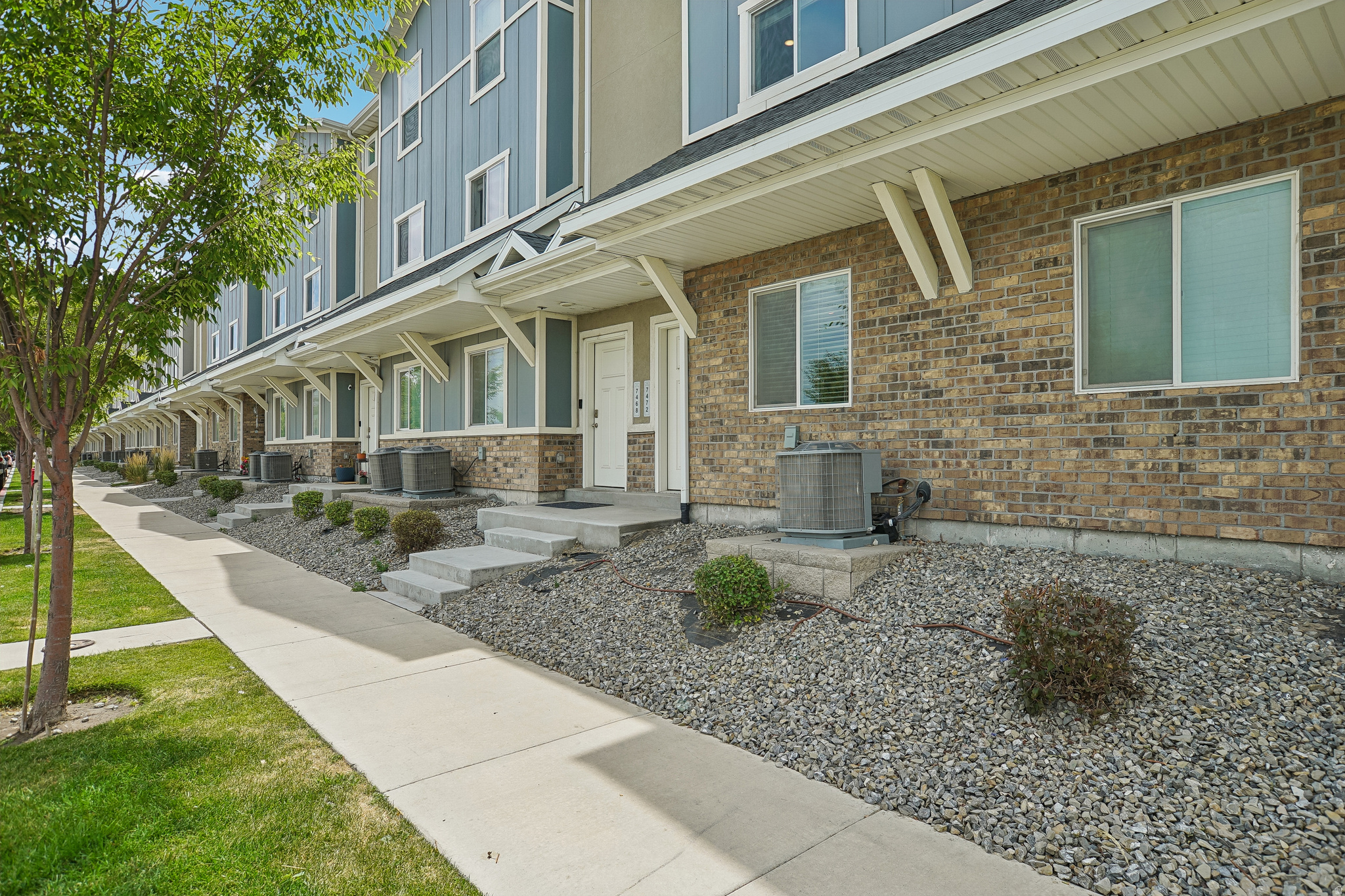 2624 S PICKWICK ST, Magna, UT 84044 — photo 1
