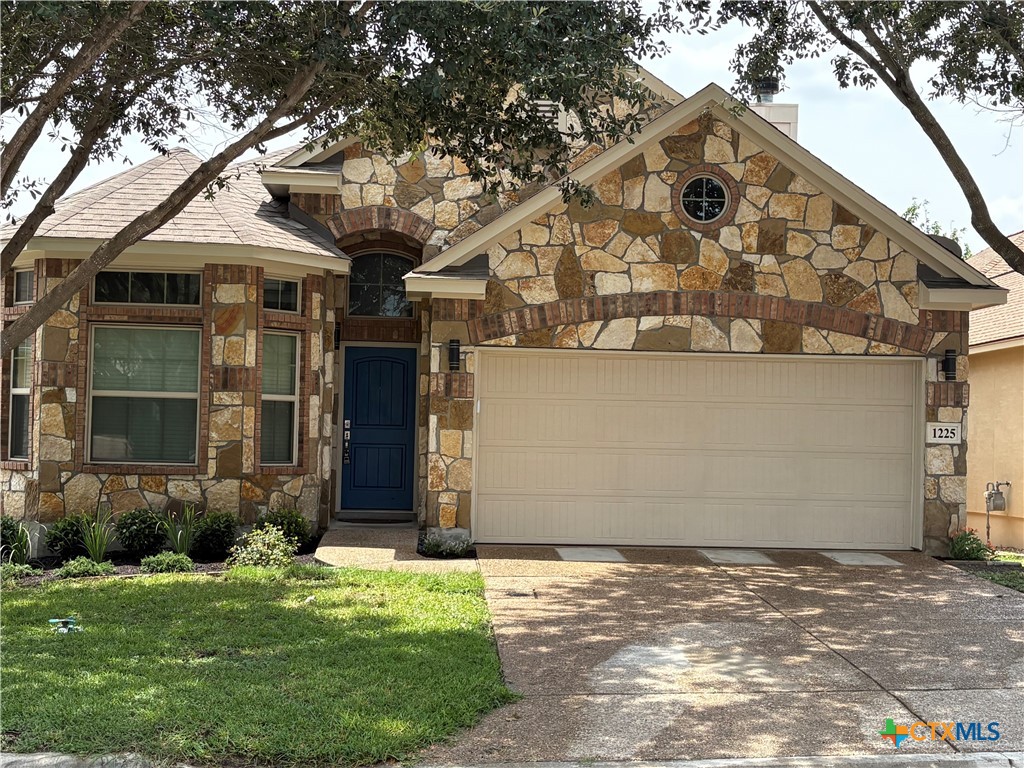1225 Legacy Drive, New Braunfels, TX 78130 — photo 1