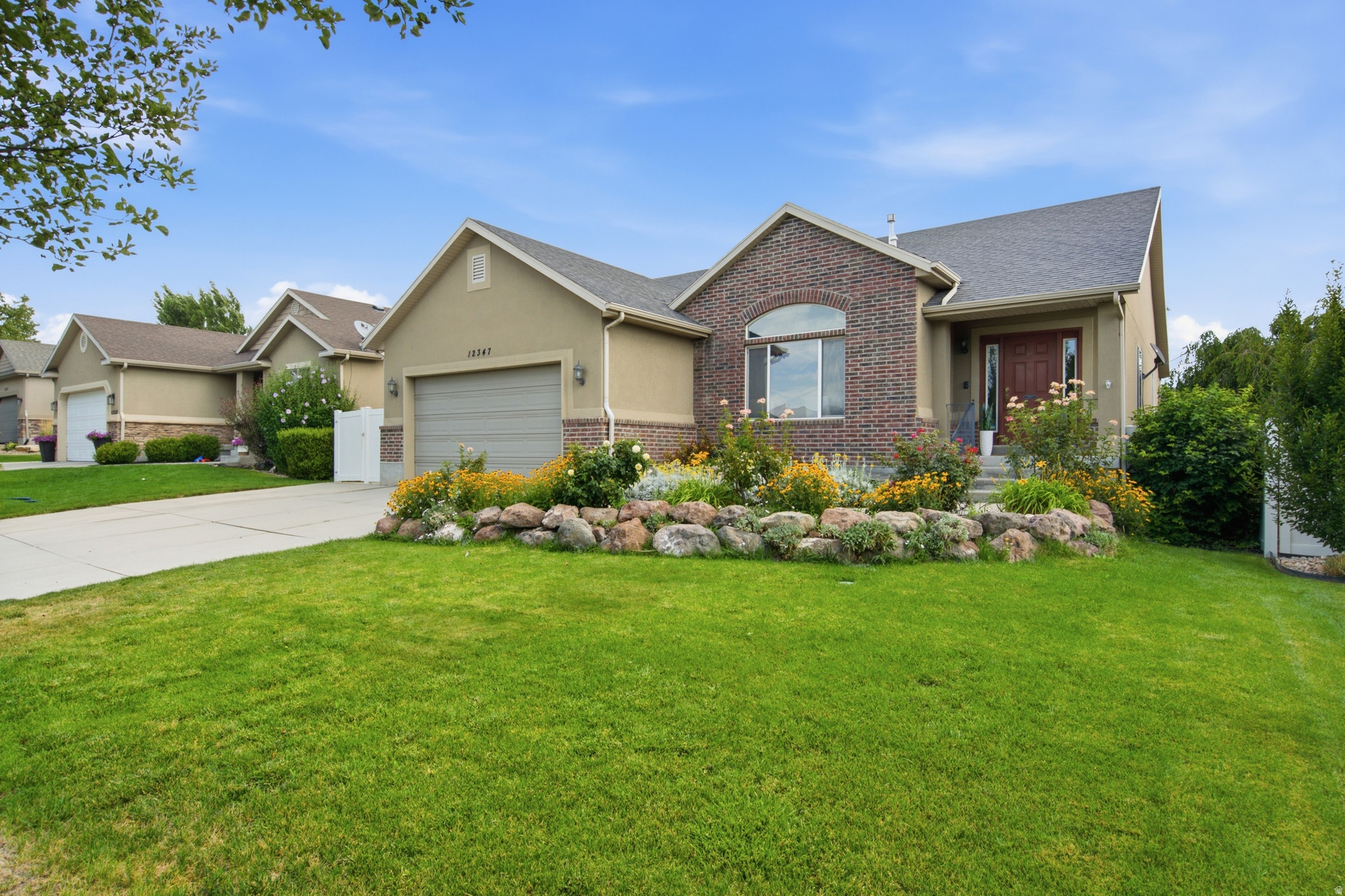 12347 S BLACK POWDER DR, Herriman, UT 84096 — photo 1
