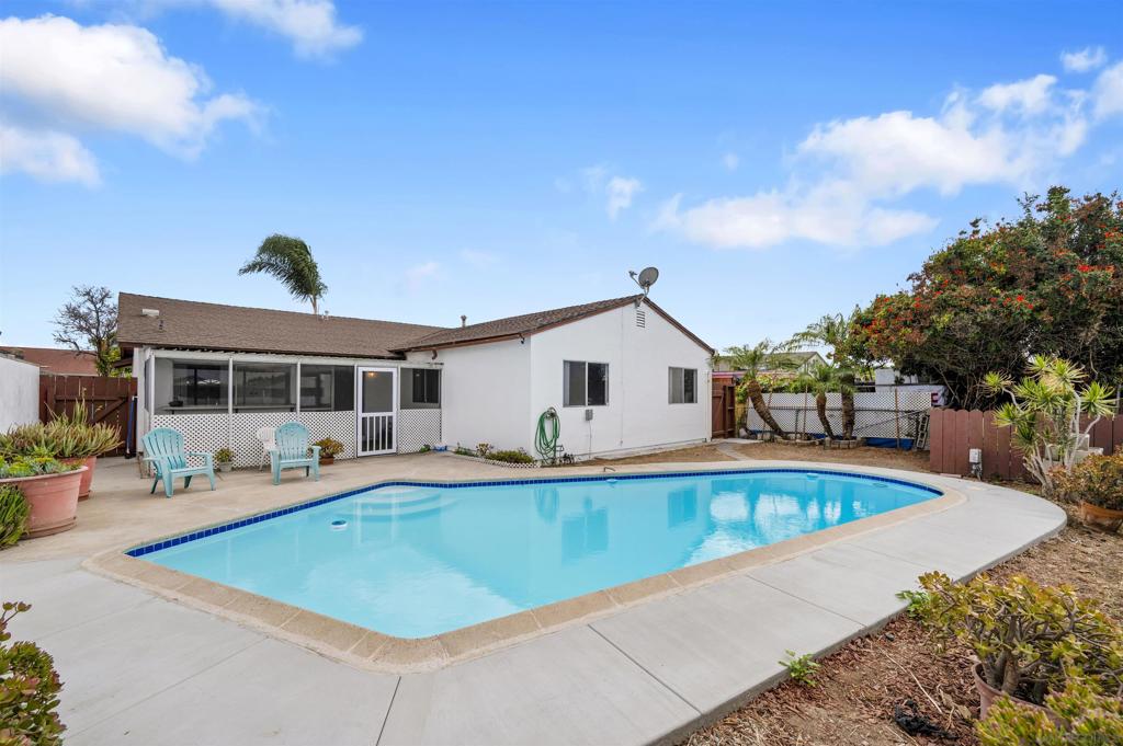 4046 GLADING, San Diego, CA 92154 — photo 1
