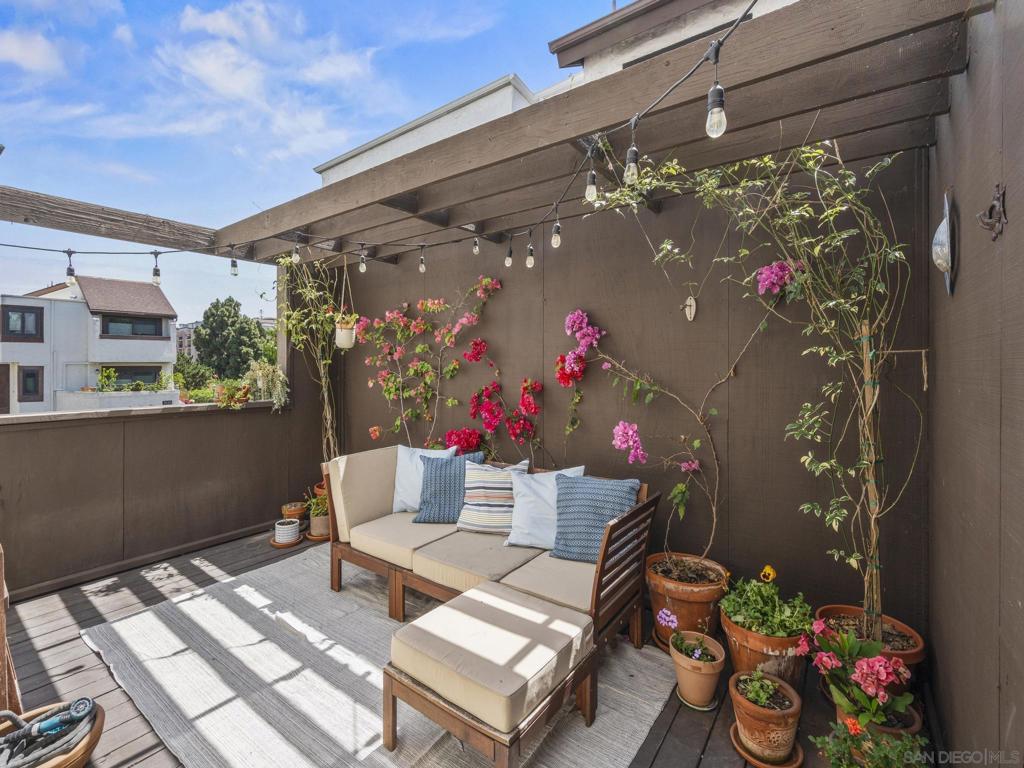 3825 Caminito Litoral 212, San Diego, CA 92107 — photo 1
