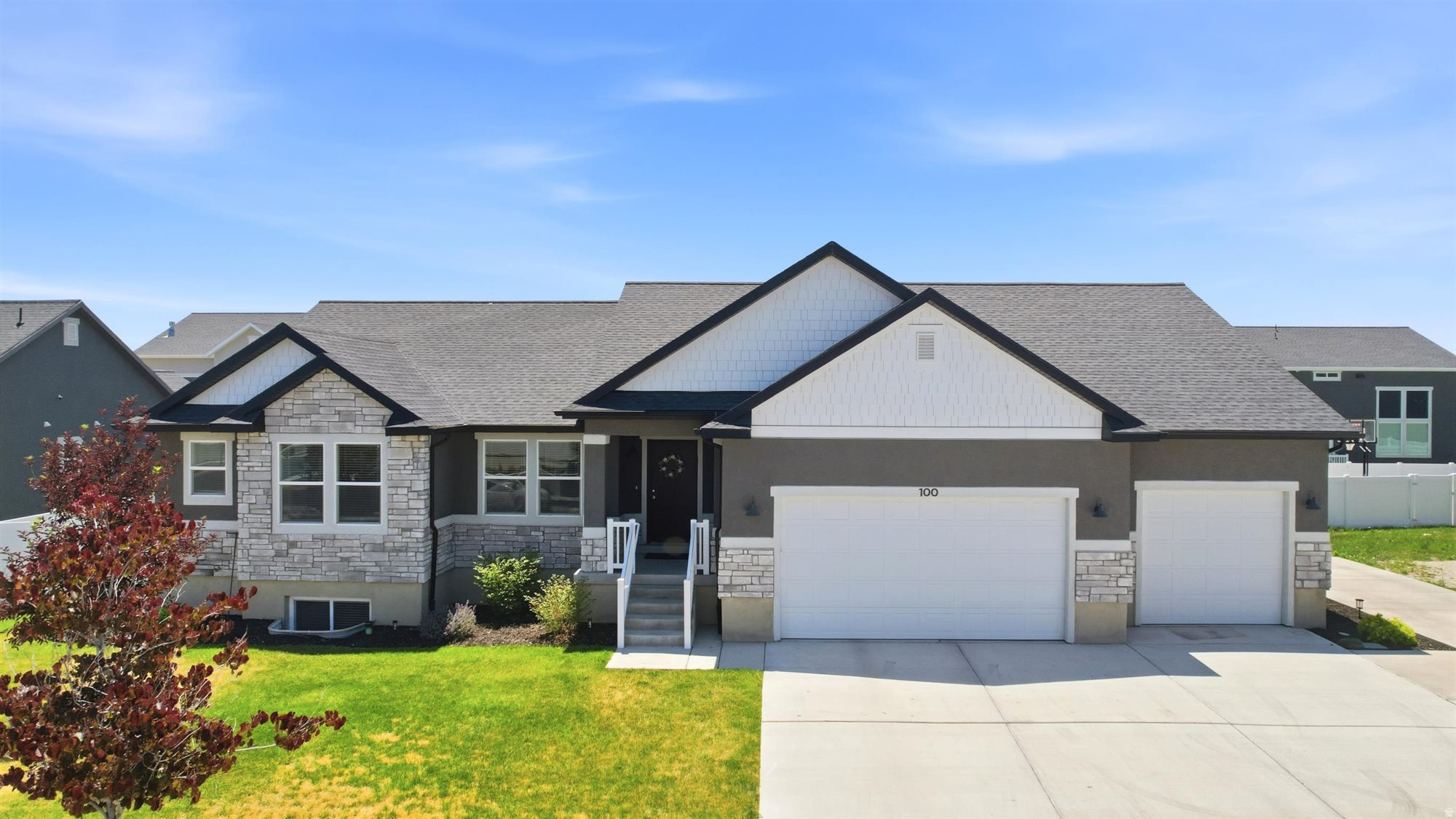 100 E GILBERT PEAK WAY, Eagle Mountain, UT 84005 — photo 1