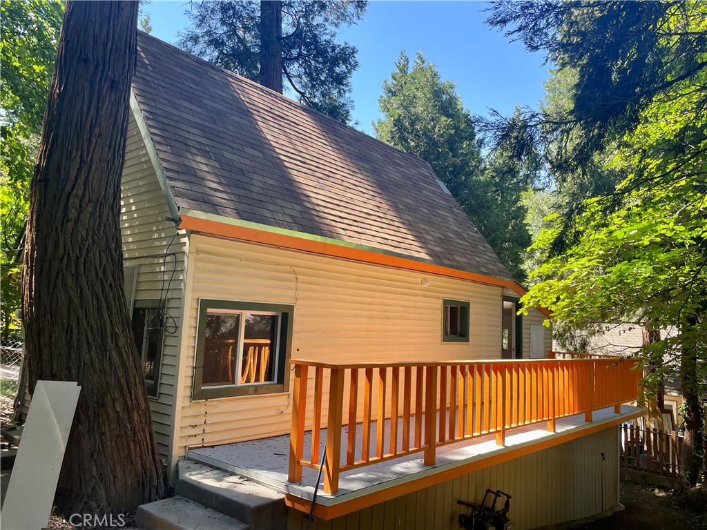 719 Woodland Road, Crestline, CA 92325 — photo 1
