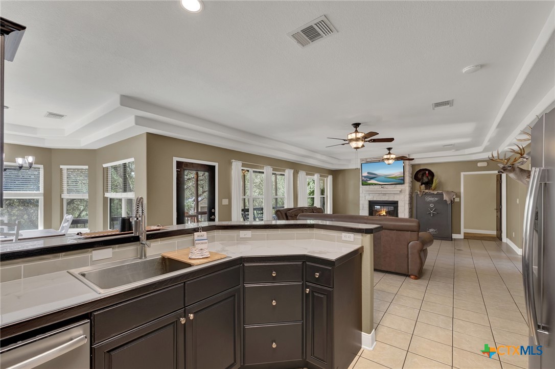 581 Lorne, Canyon Lake, TX 78133 — photo 1