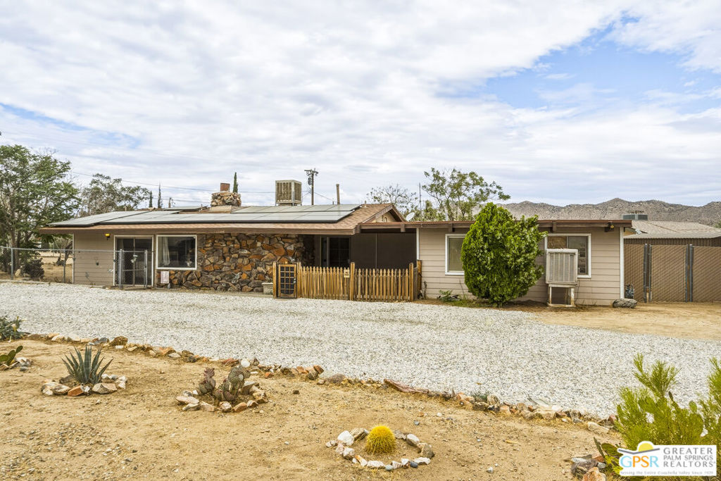 7490 Barberry Avenue, Yucca Valley, CA 92284 — photo 1